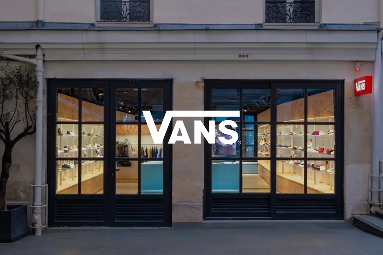 Vans Store - front