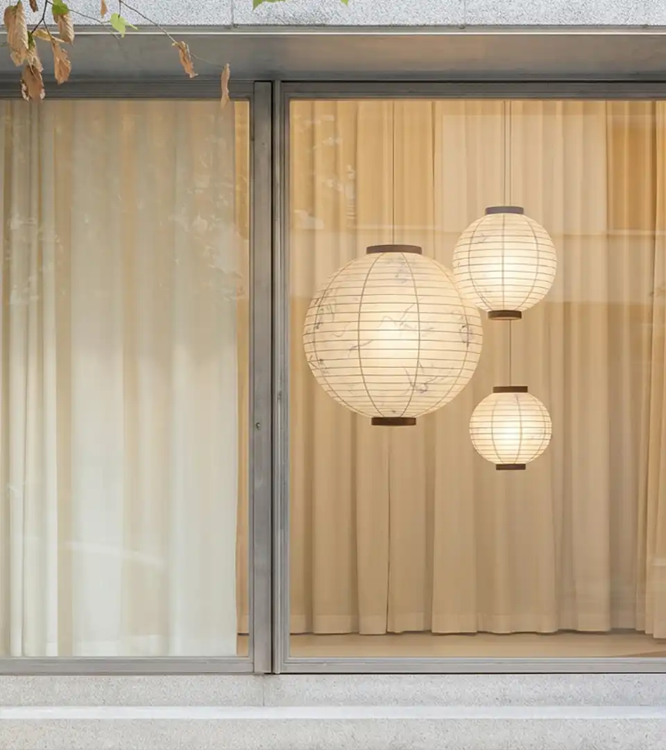 hangers-featured-wood mood lighting